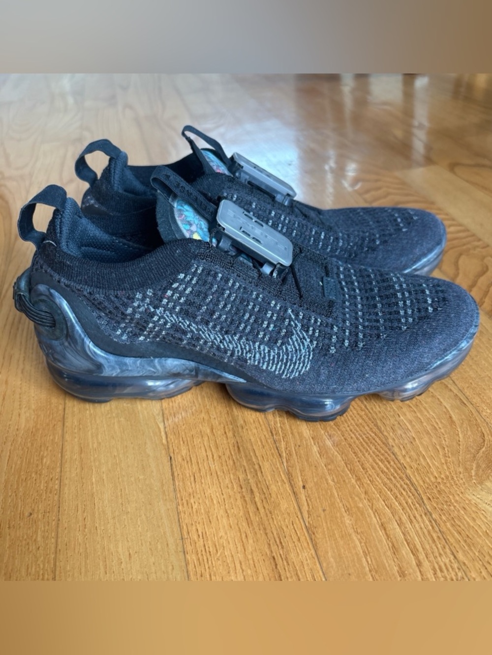 NIKE VAPORMAX FLYKNIT Sneakers Shoes AIR CJ6741 003 BLACK Gray Womens Sz 7.5